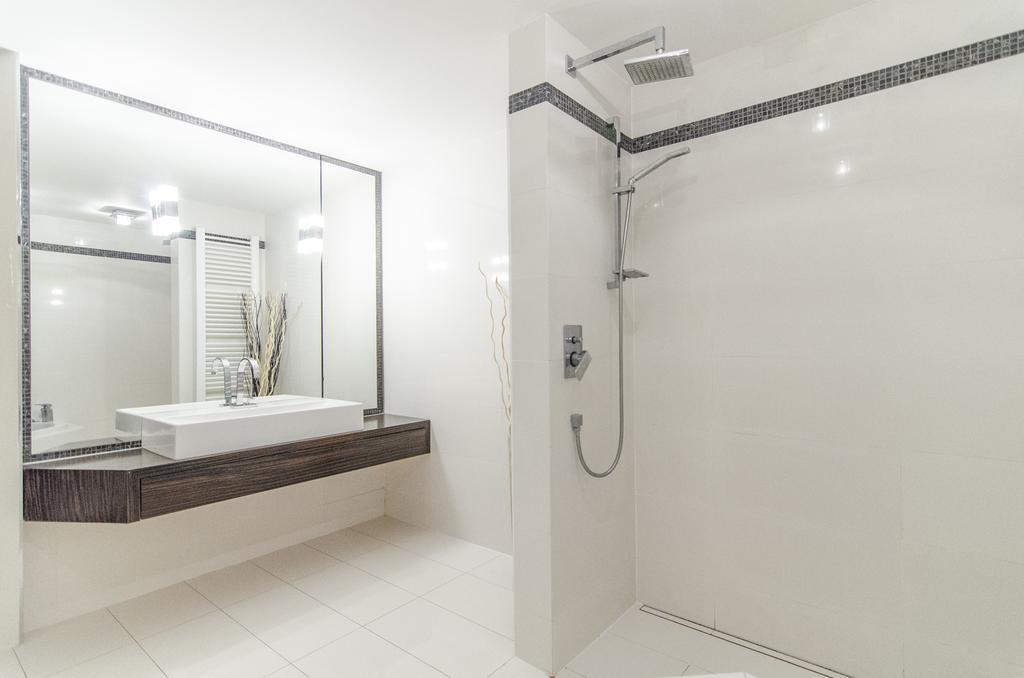 Snow White Loft With Jacuzzi Apartmán